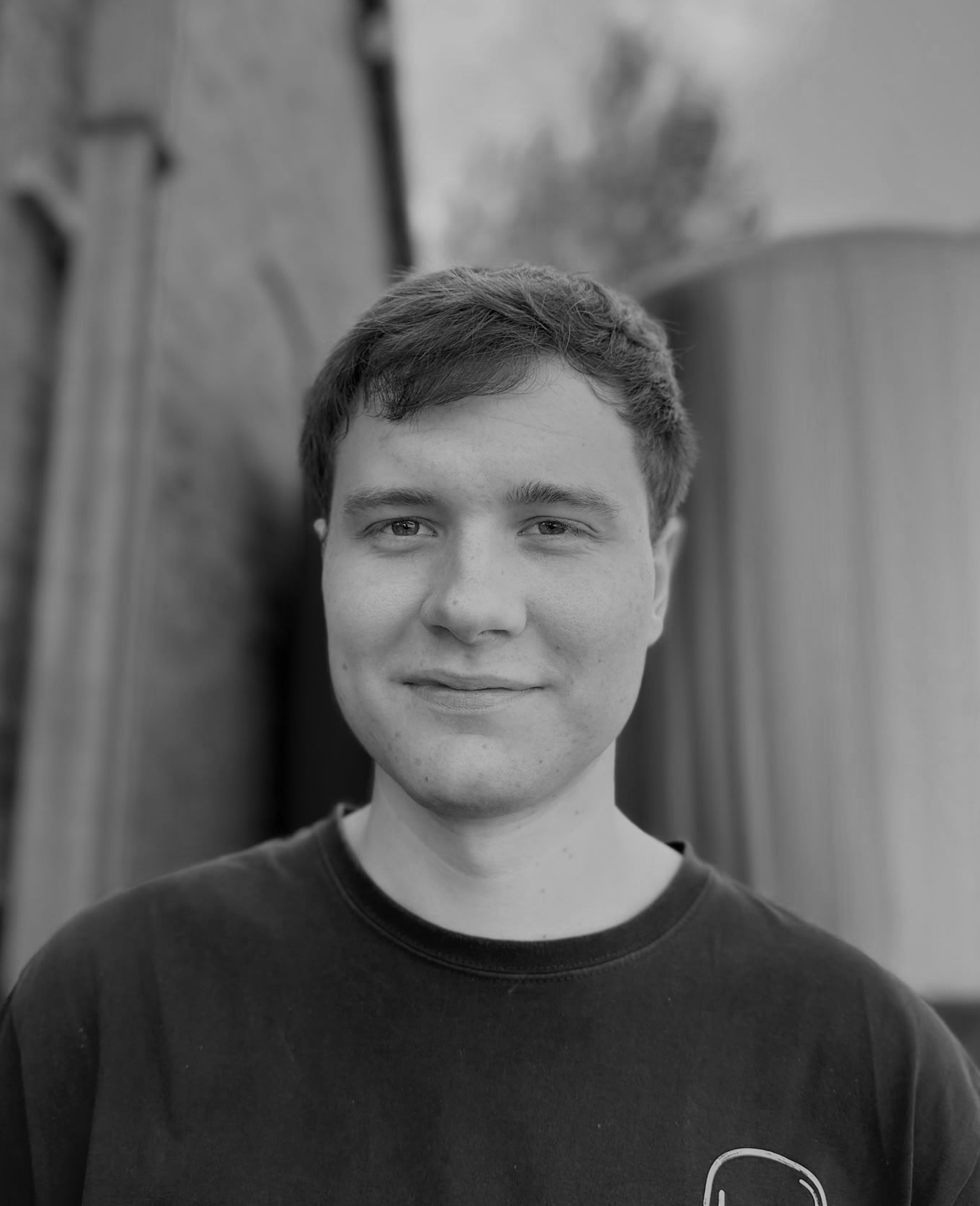 Elliot Ray